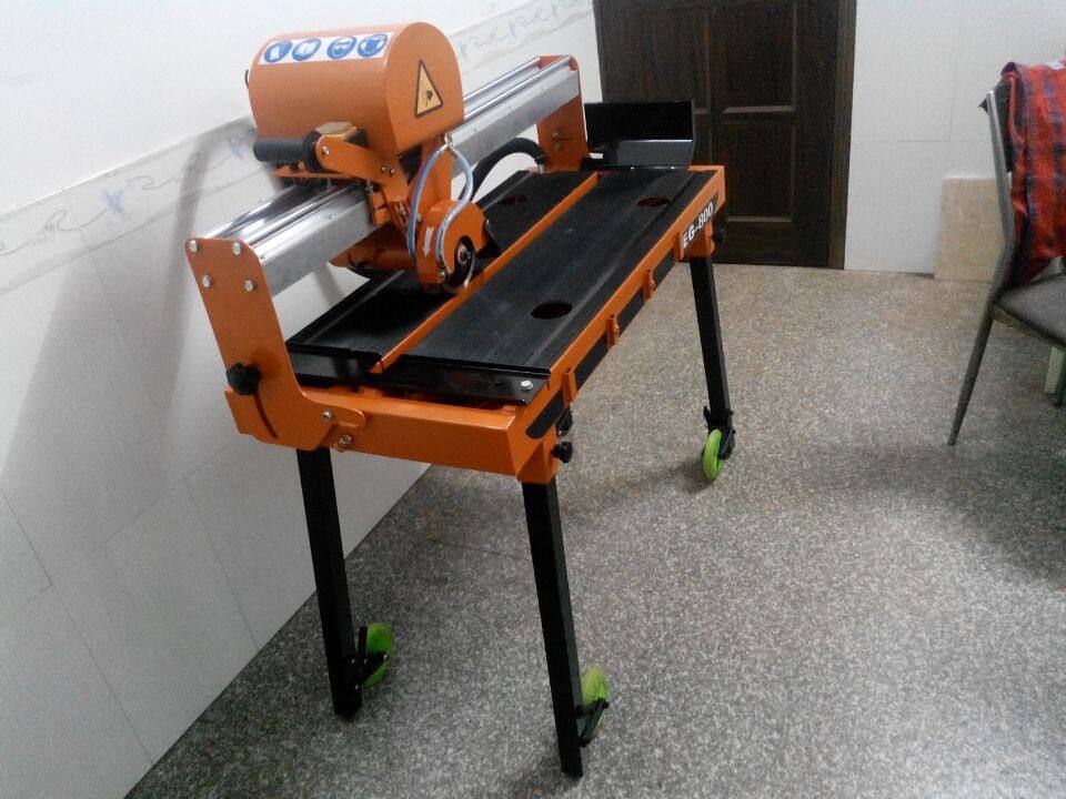 瓷砖店可以切割瓷砖(瓷砖自己切割还是店家切割好) 瓷砖店可以切割瓷砖(瓷砖自己切割还是店家切割好)